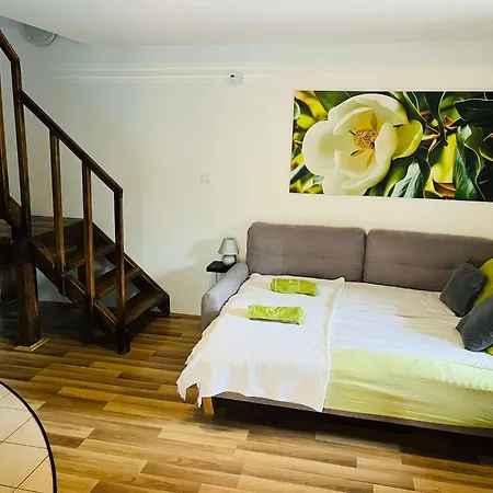 Balics Vendeghaz Villa *
