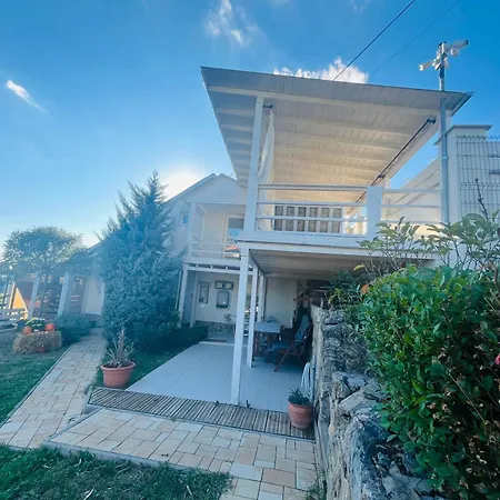 Villa Balics Vendeghaz *