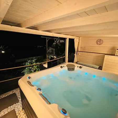 Balics Vendeghaz Villa *